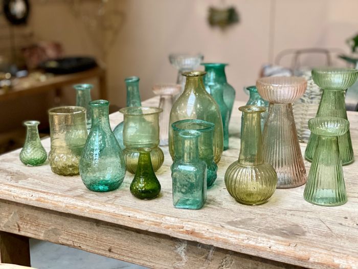 amberandwillow_vintage_glass_vases