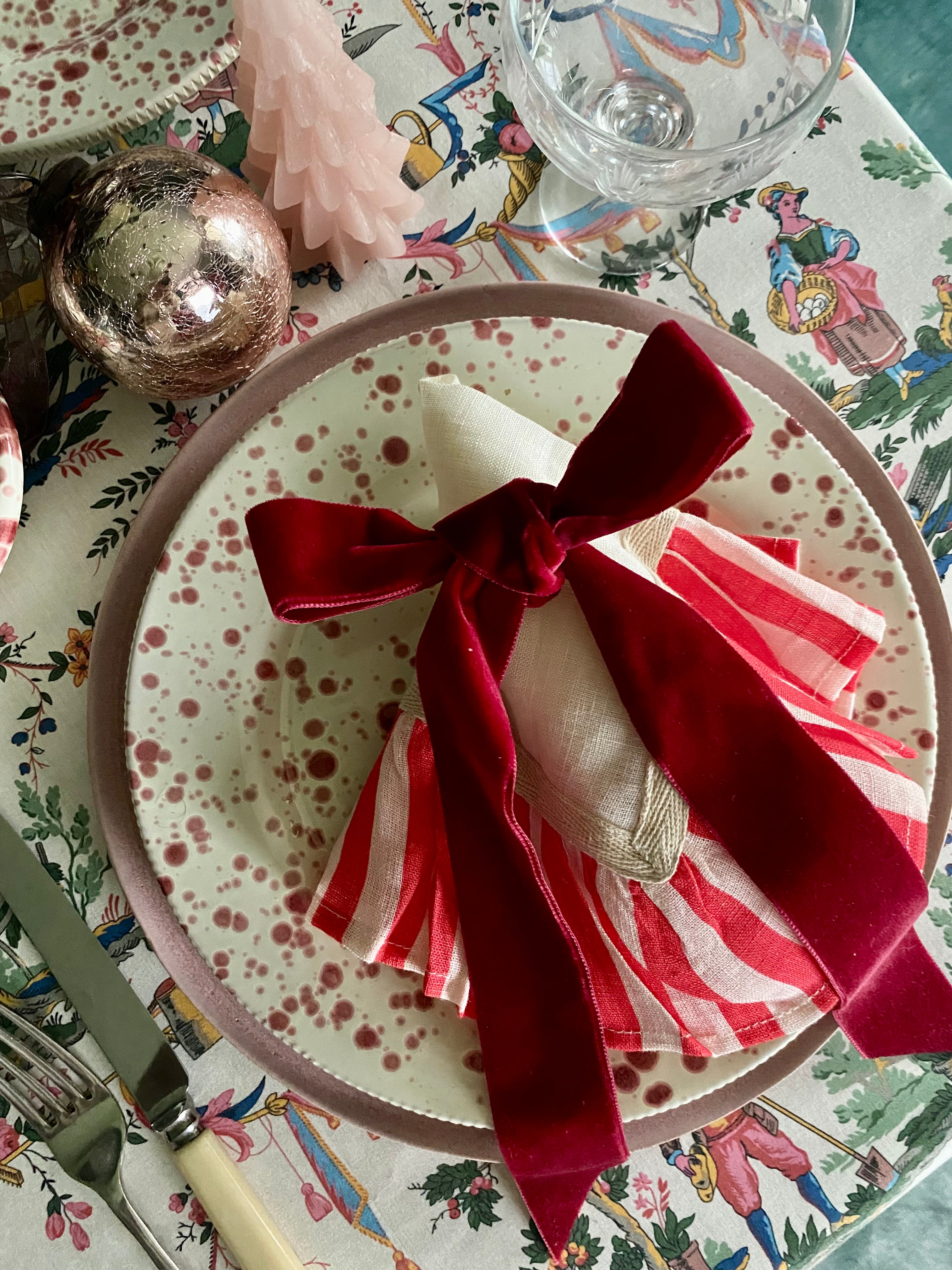 Luxury velvet napkin bows, set of 4