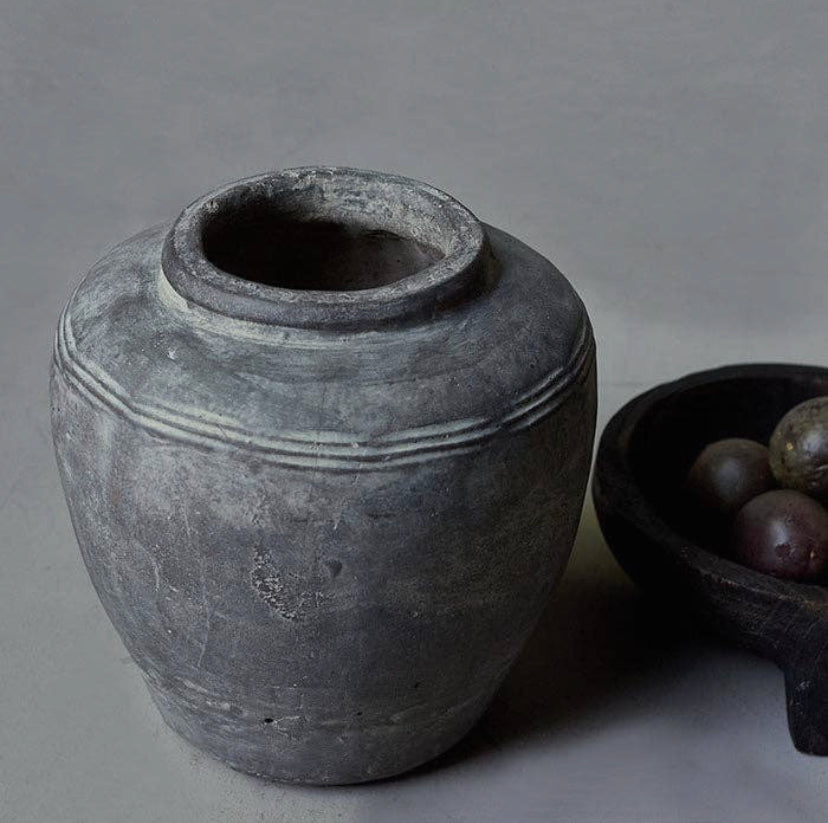 Abigail Ahern Biana vessel