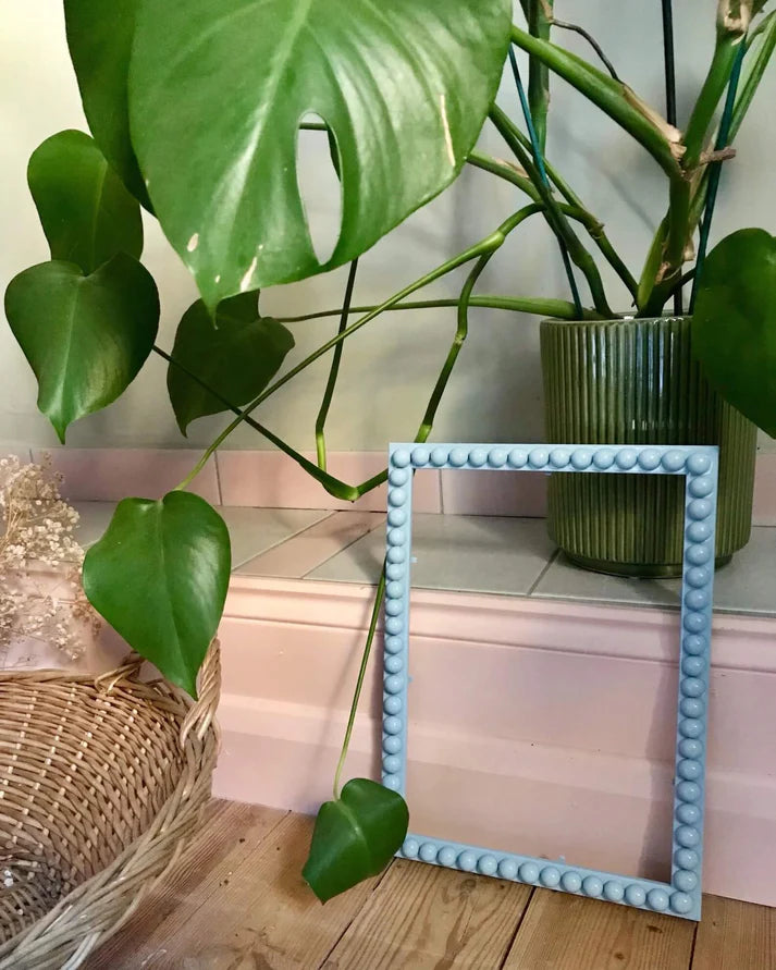 Powder Blue Lacquer Bobbin Frame, 6" x 8"