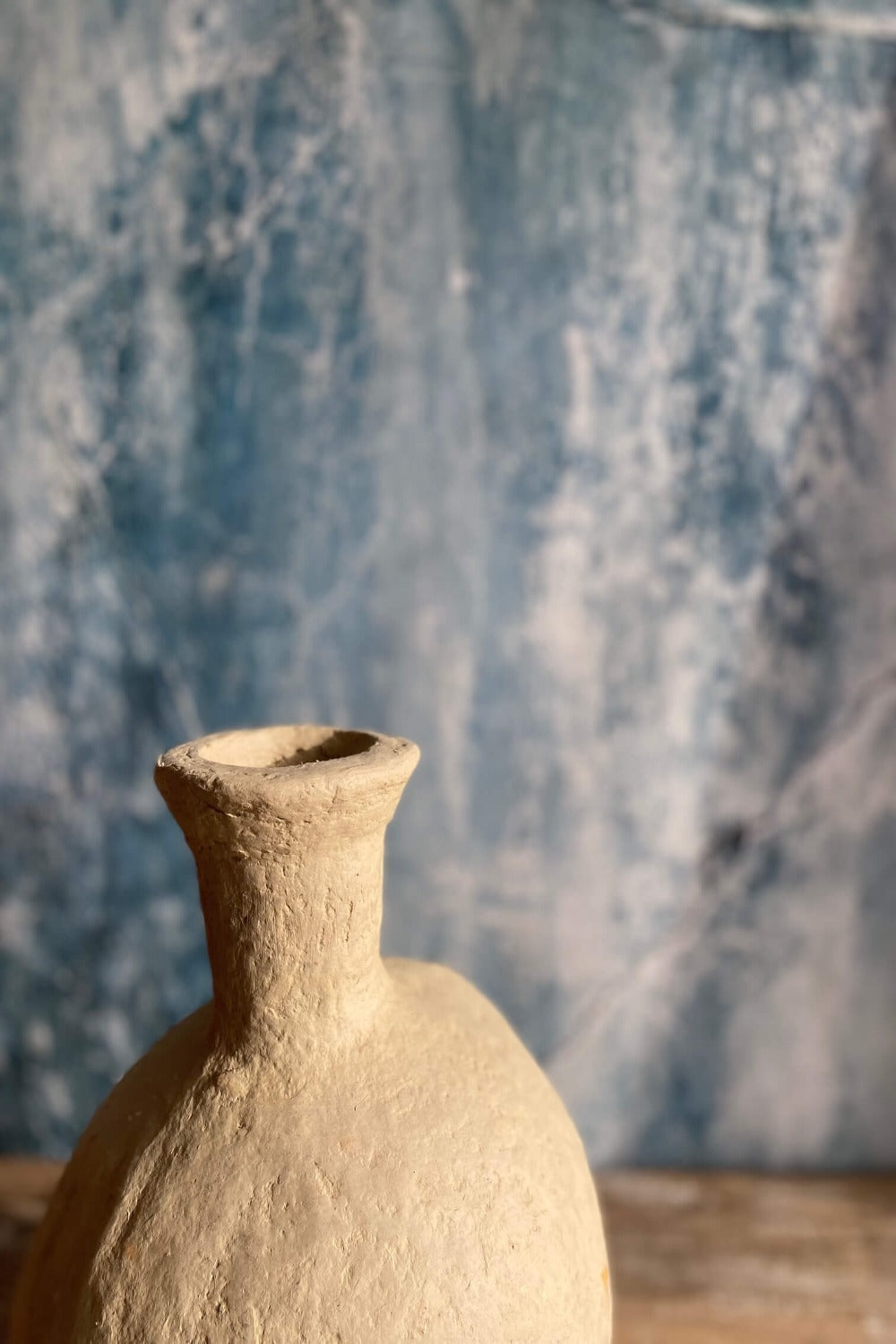 papier-mâché swan neck vase