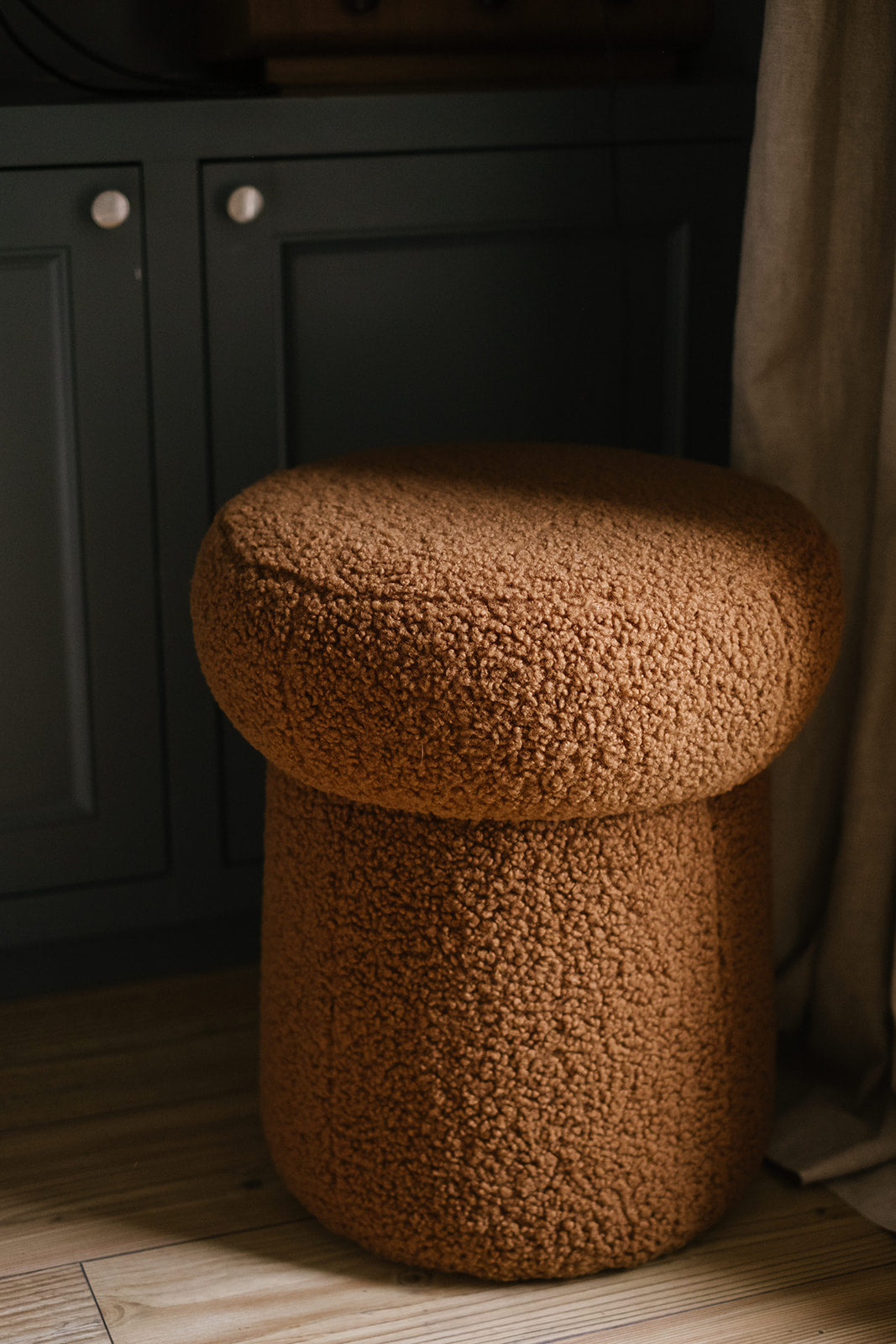 Rust Boucle Stool