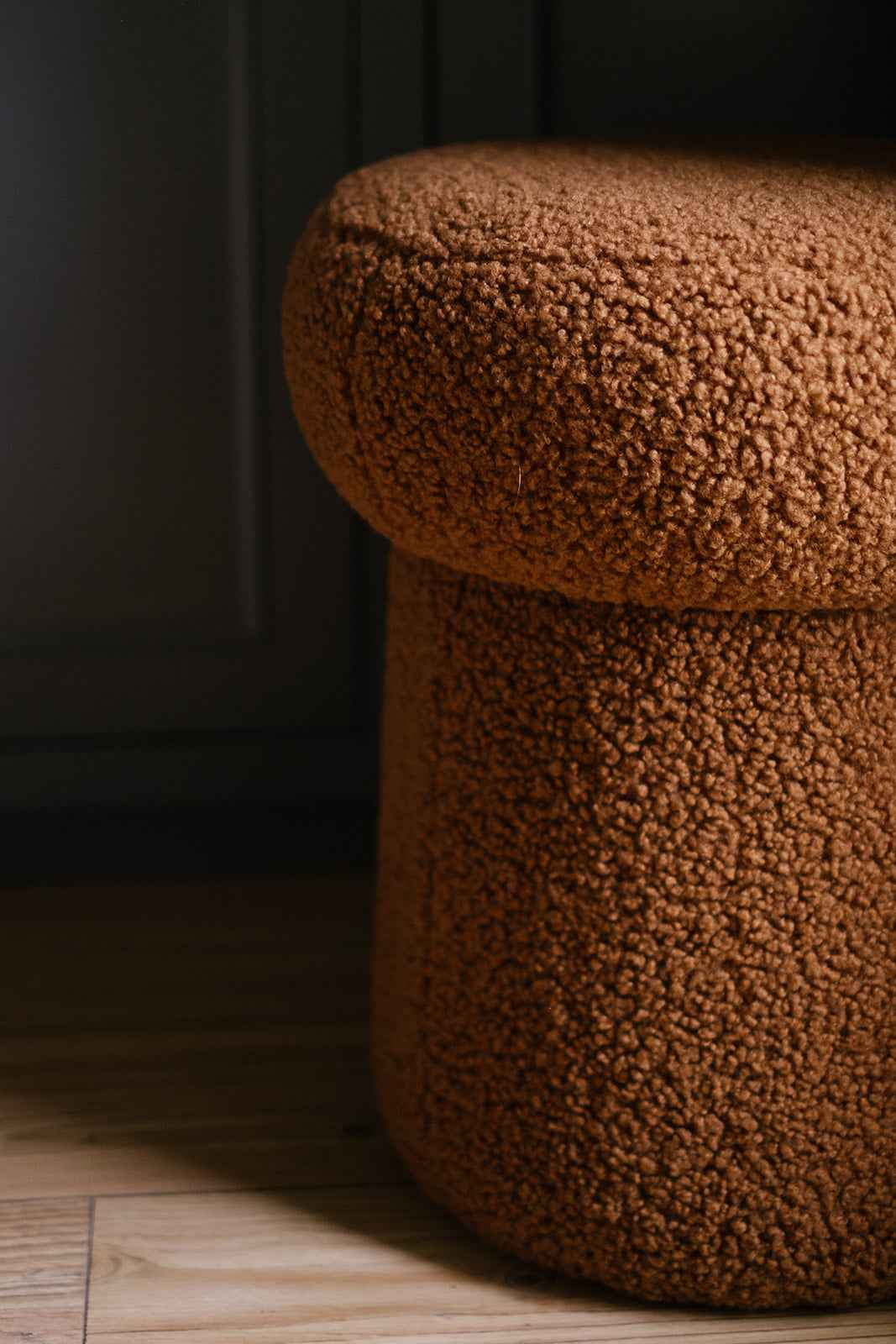 Rust Boucle Stool