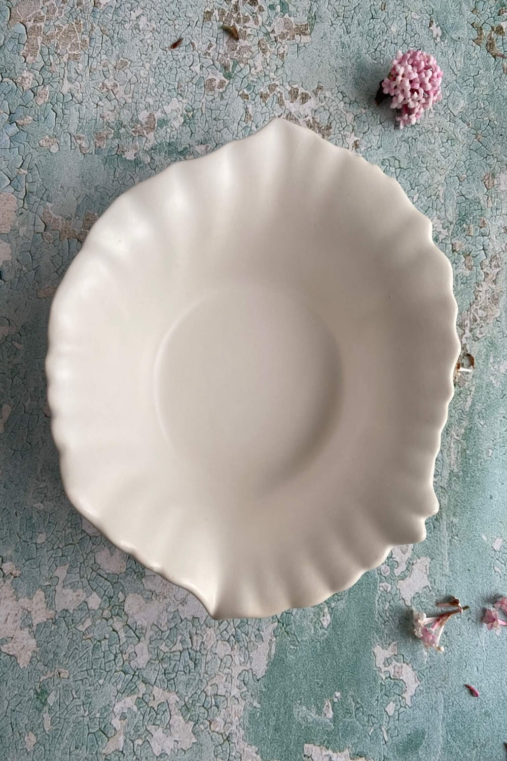 Handmade sculptural bowl in matte white finish