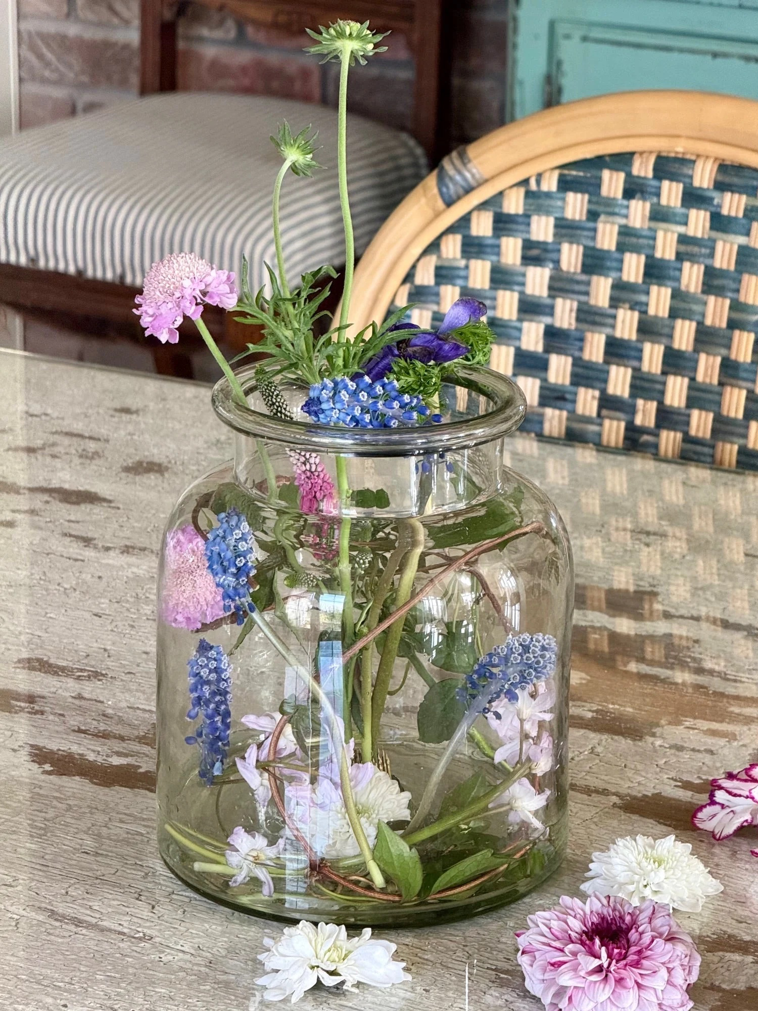 how to create a Spring jar centrepiece