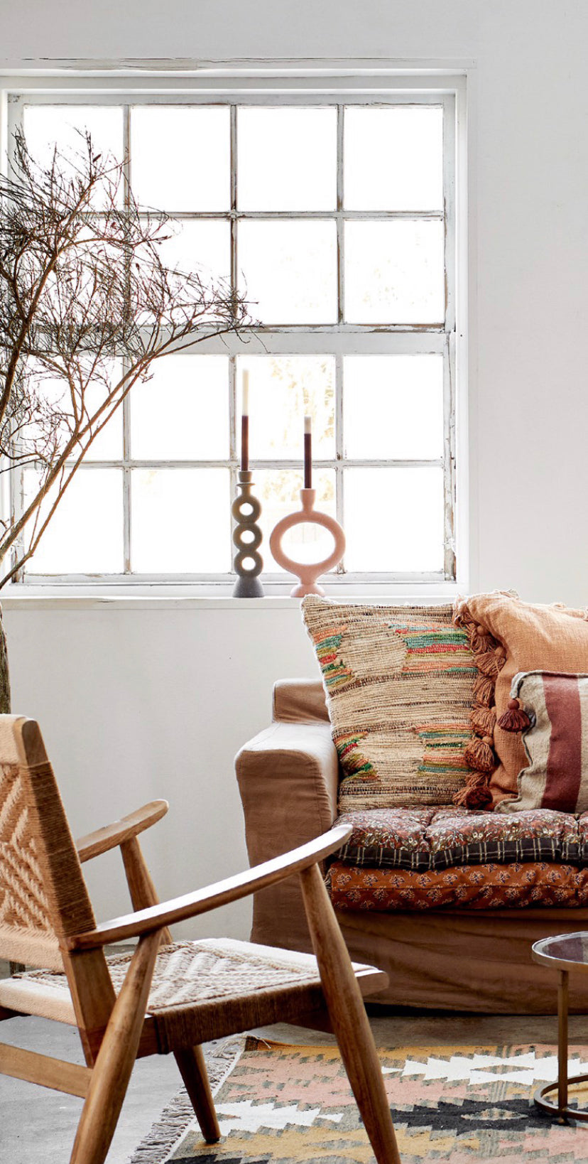 Handwoven jute cushion cover
