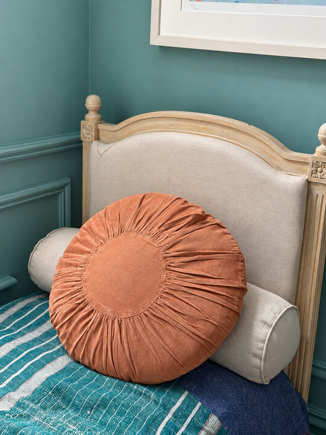 Round Velvet Cushion