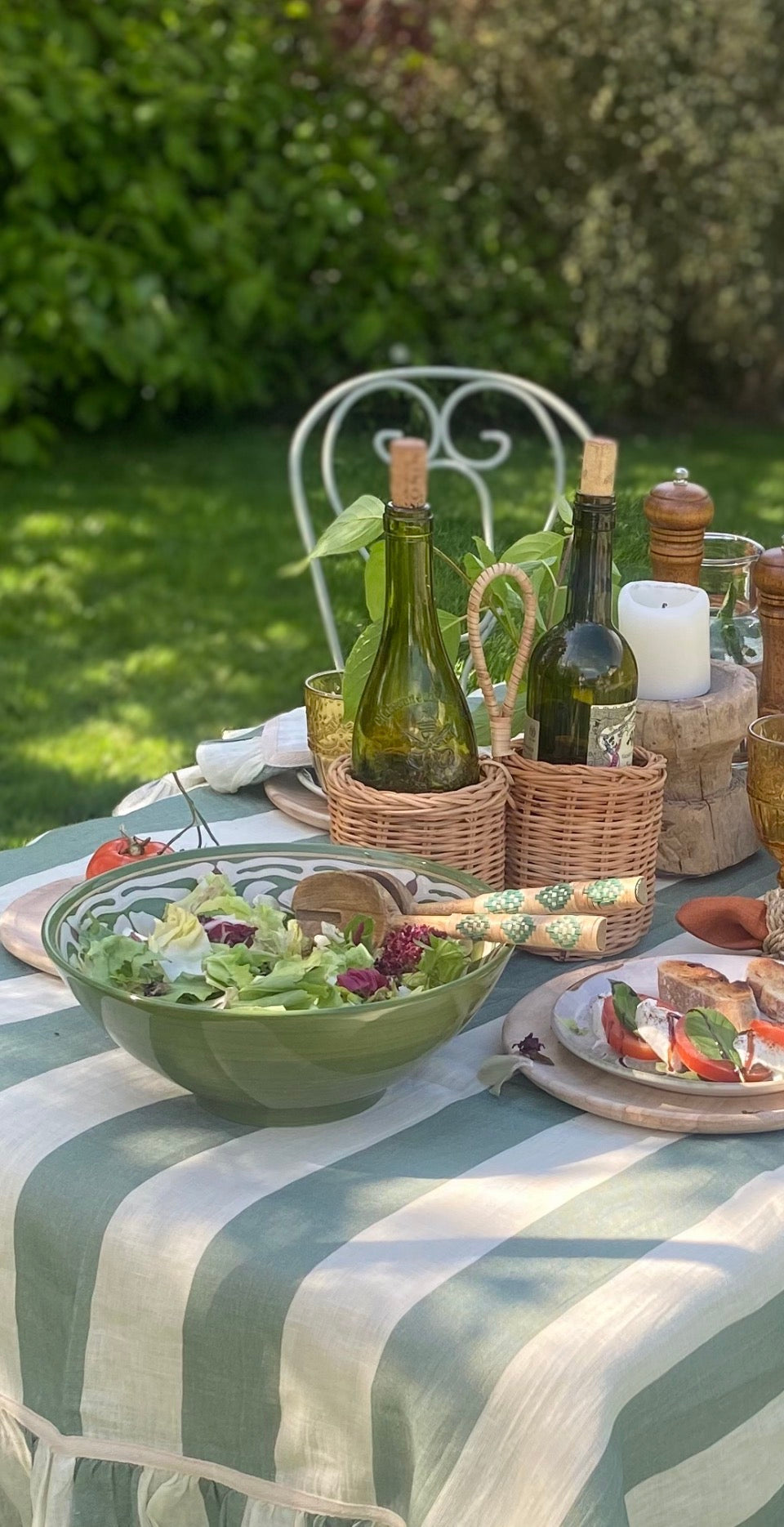 Hand-Painted Stoneware Bowl, Olive and Ochre