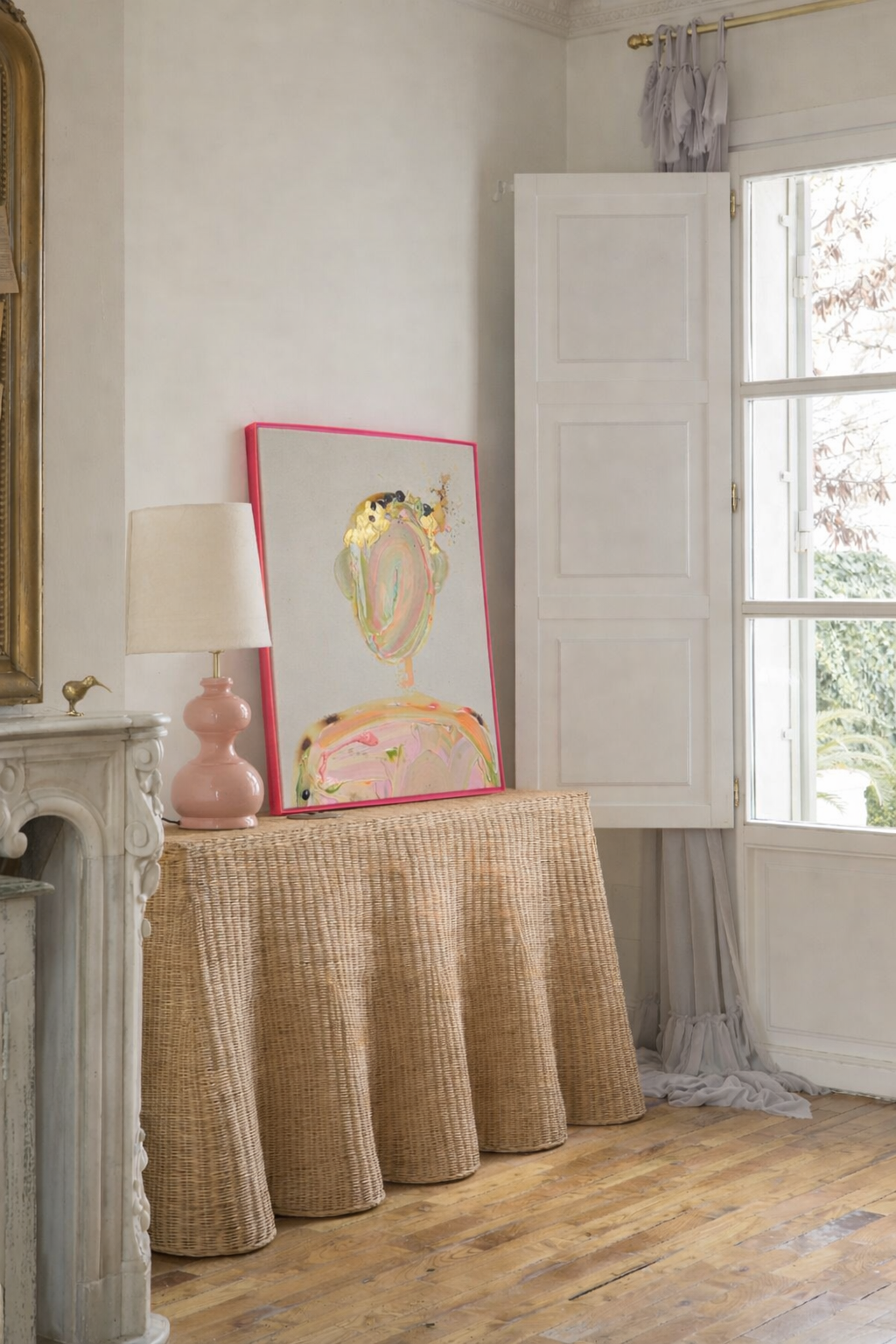Scalloped Rattan Console Table - Amber + Willow