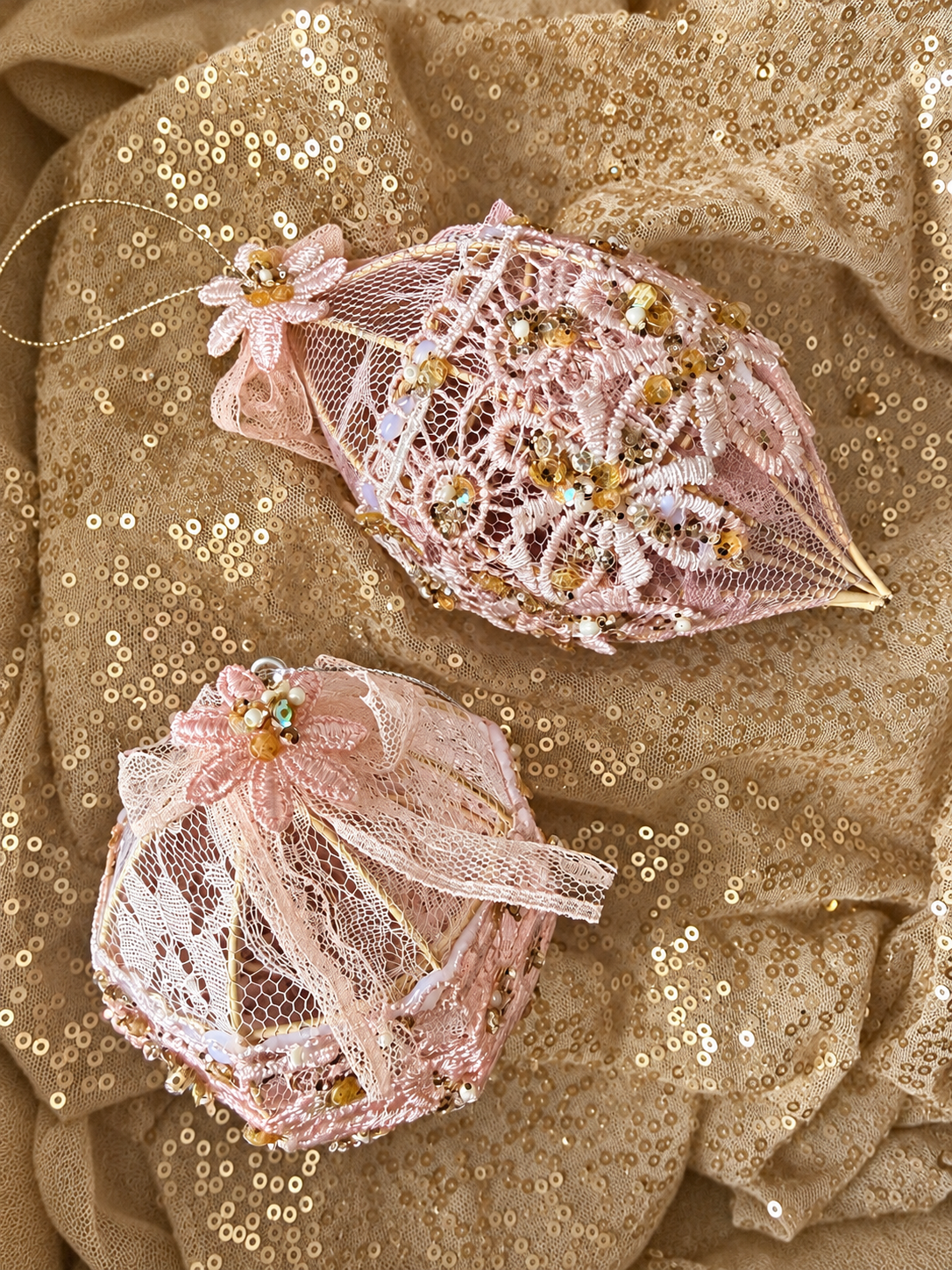 Blush Lace Hanging Tree Decorations