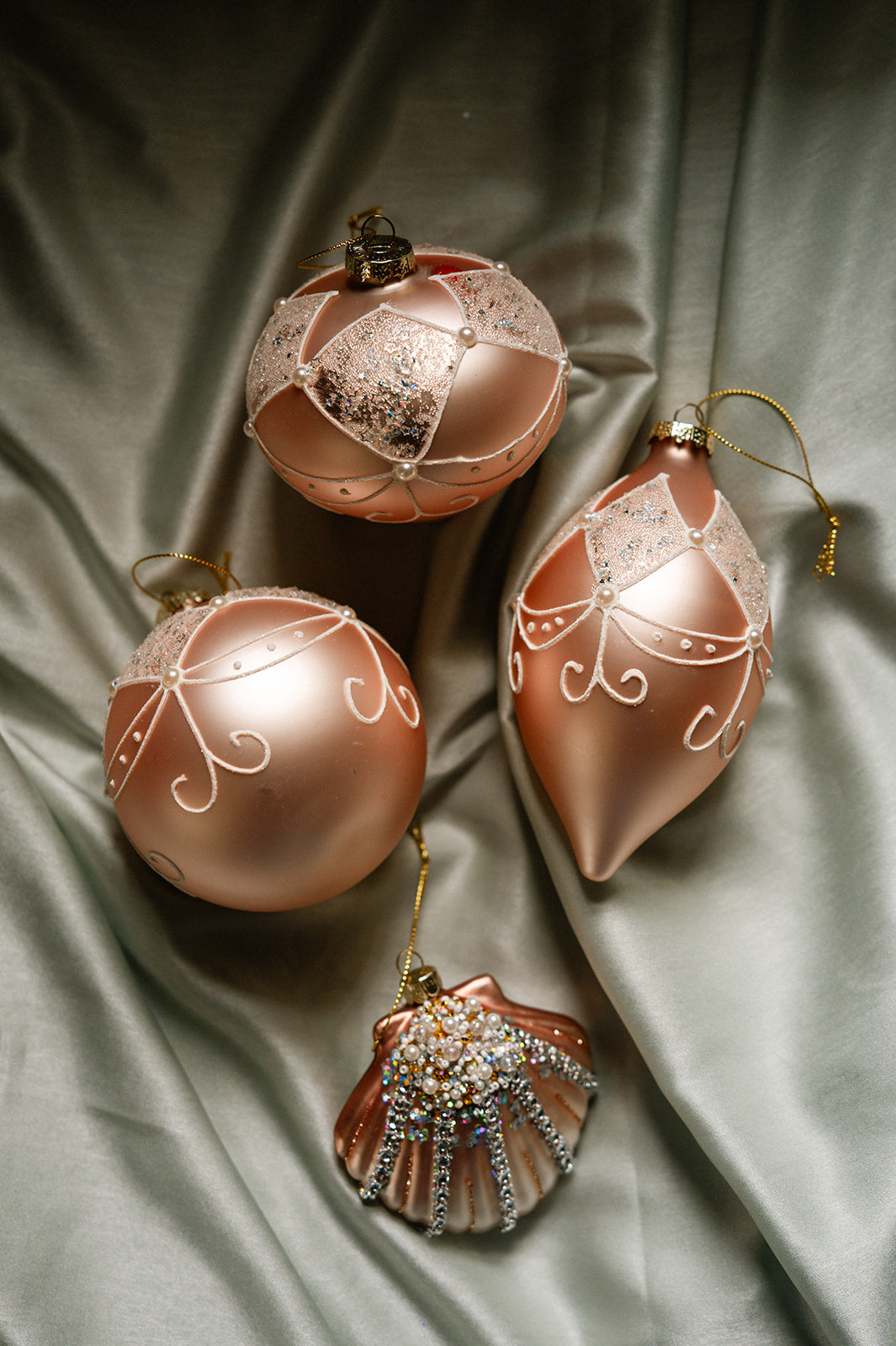 Rose Gold Clam Shell Decoration