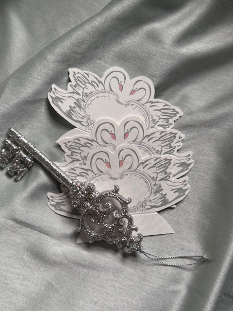Set of 8 Swan Place Cards
