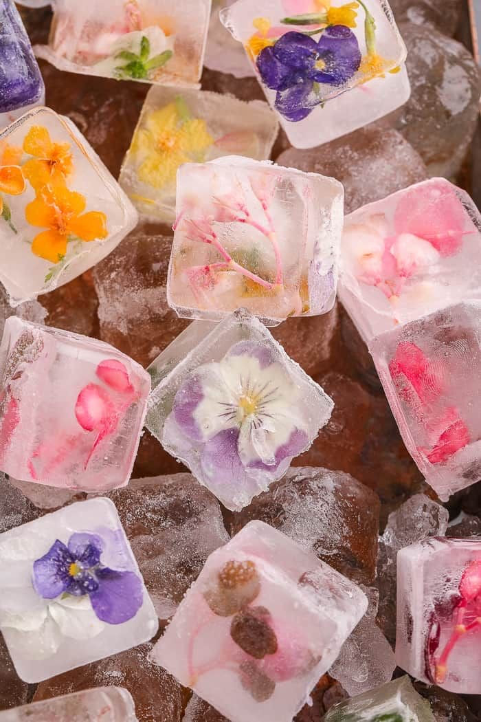 Flower petal ice cubes